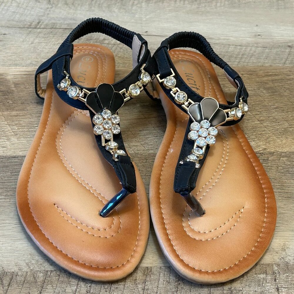 Lucita Womens Sandals